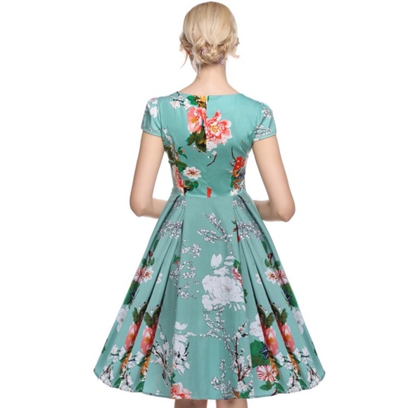 Green Floral Retro Style A-Line Cocktail Dress - Picture 7 of 8